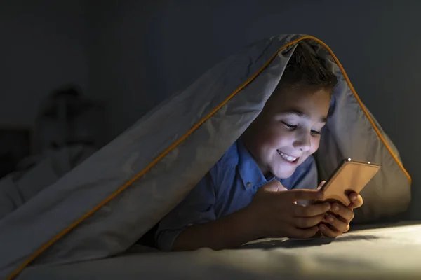 Réseaux sociaux : Être parent à l'ère des écrans