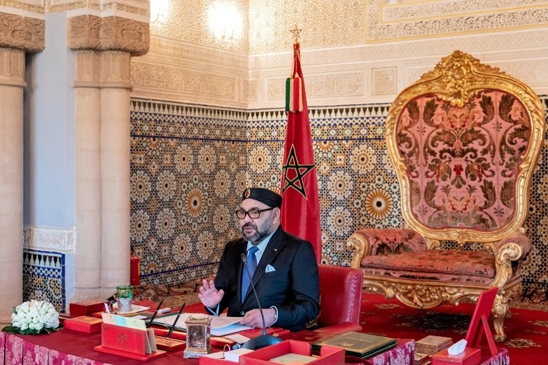 Le Roi nomme Khalid Safir DG de la CDG et Nourreddine Boutayeb, président du Directoire du Crédit Agricole du Maroc