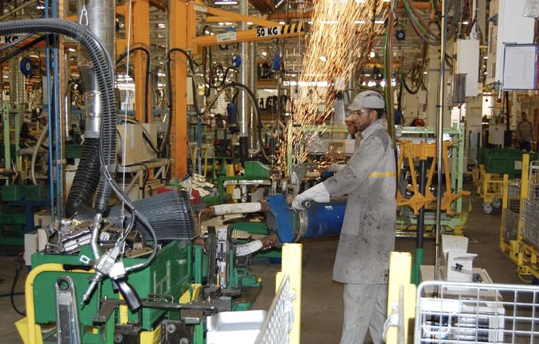 Industries manufacturières : hausse de l'indice des prix à la production de 0,4% en février
