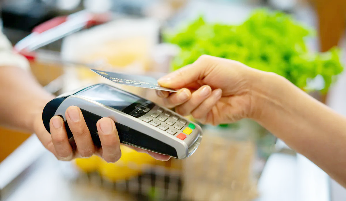 Transactions: le paiement sans contact monte en flèche