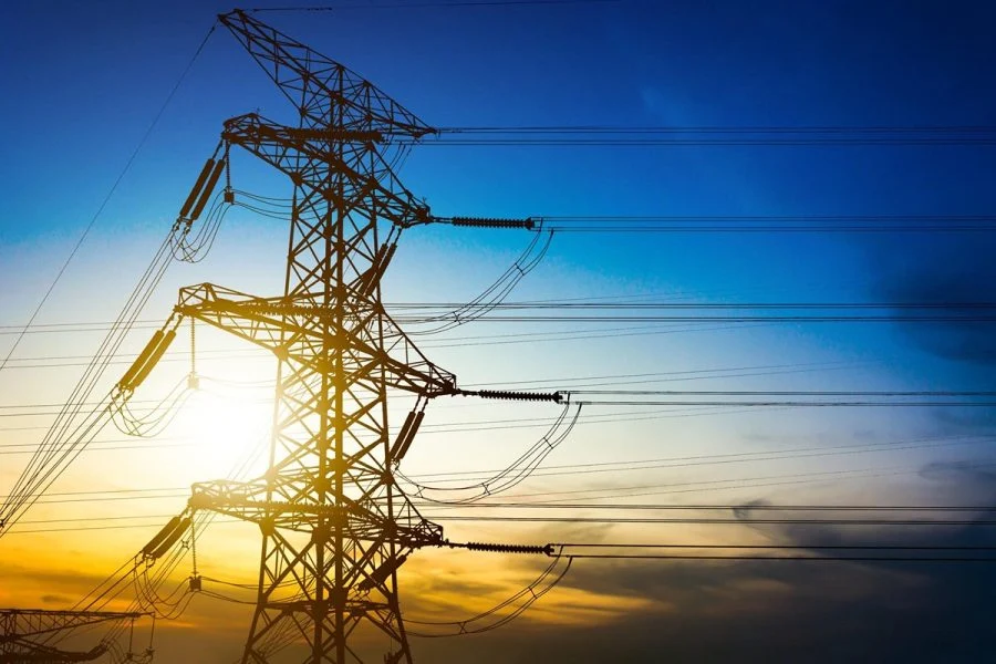 L’ANRE fixe le tarif de rachat de l’excédent d’électricité pour 2026-2027